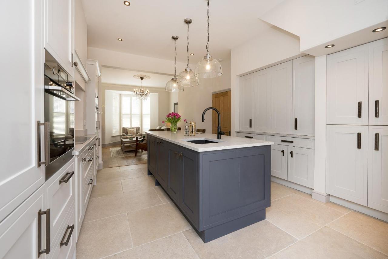 Townhouse By Harrogate Serviced Apartments Exterior foto