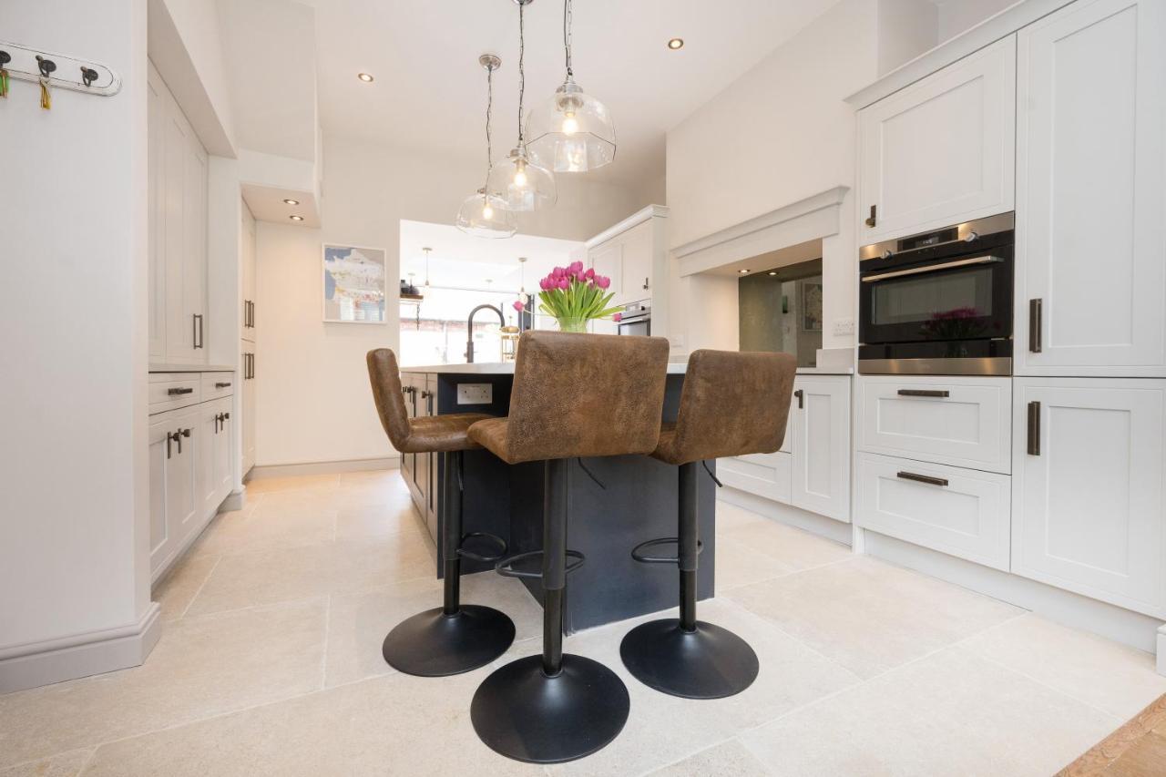 Townhouse By Harrogate Serviced Apartments Exterior foto